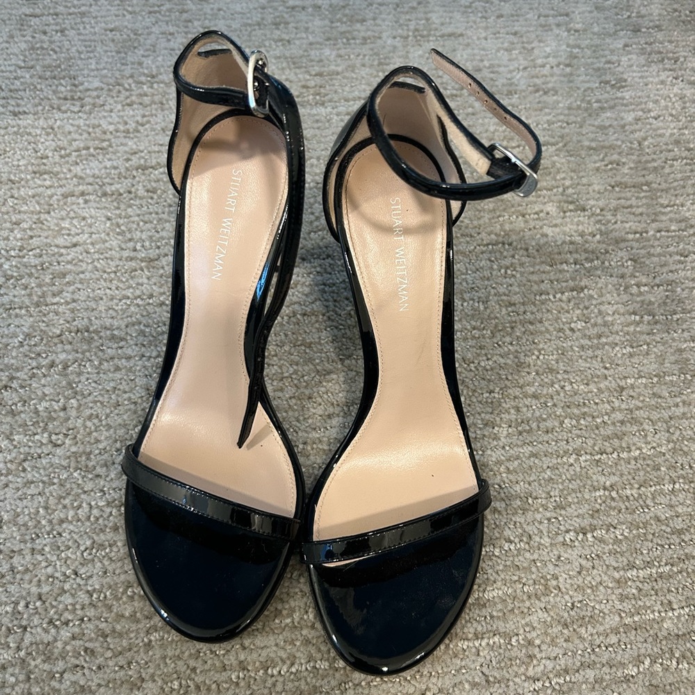Stuart weitzman nudistsong